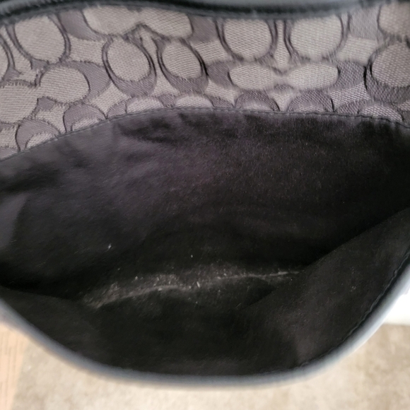 Coach File Crossbody in Signature Jacquard - Picture 5 of 10